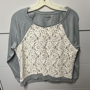 Apt 9 Grey and lace long sleeve mix media size medium Body 60% Cotton 40% Poly